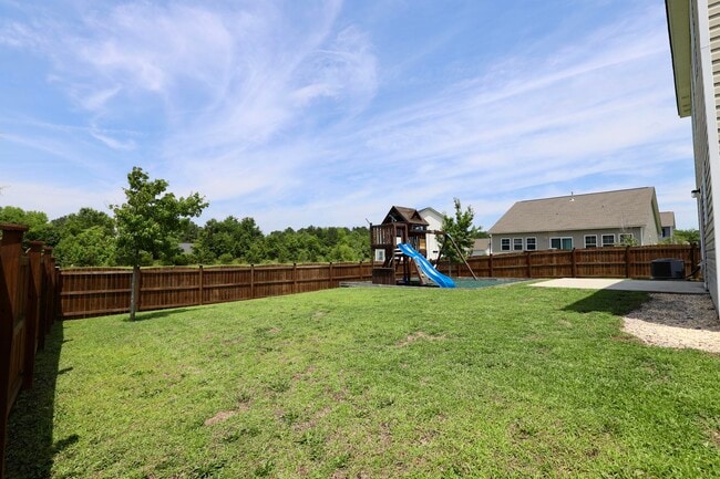 Building Photo - 17 Carriagebrook Cir