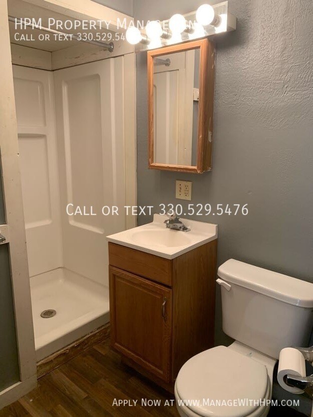 Building Photo - 515 Sumner St