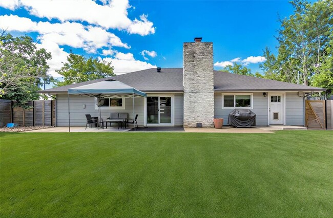 Building Photo - 2018 Wheless Ln