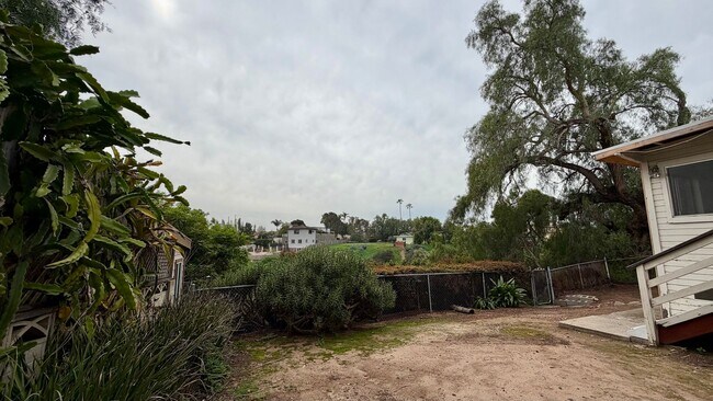 Building Photo - 3621-3623 Eugene Place