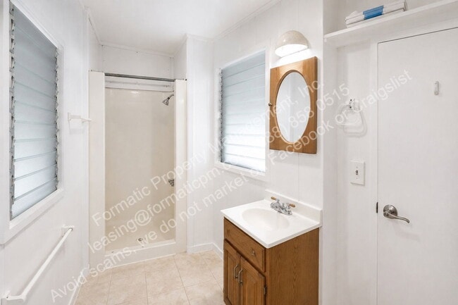 Building Photo - 3018 Alencastre Pl