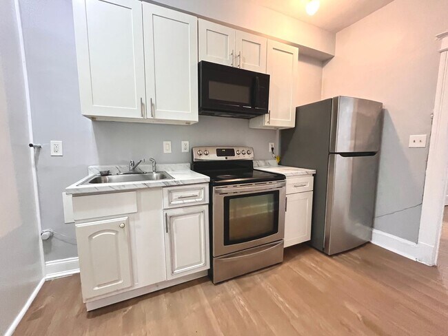 Building Photo - 1222 Missouri Ave NW