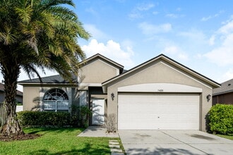 Building Photo - 7409 Sade St