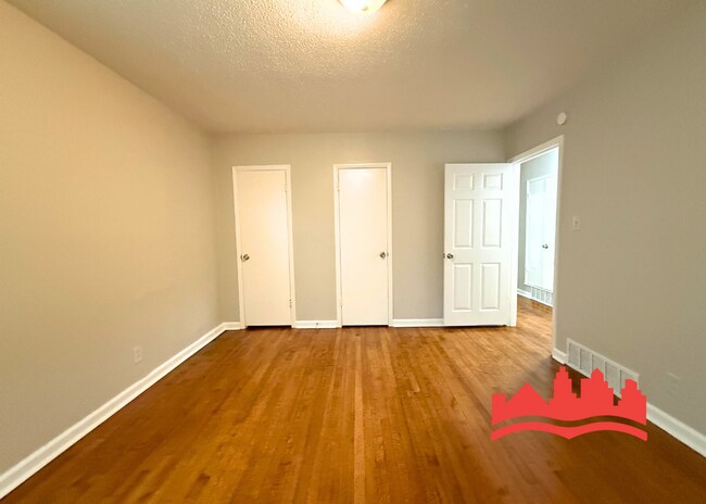 Building Photo - 3453 Madewell St