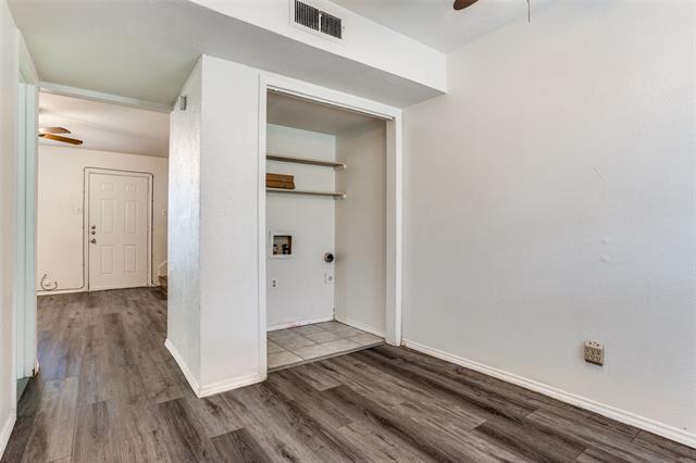 Building Photo - 2734 Patricia Ln