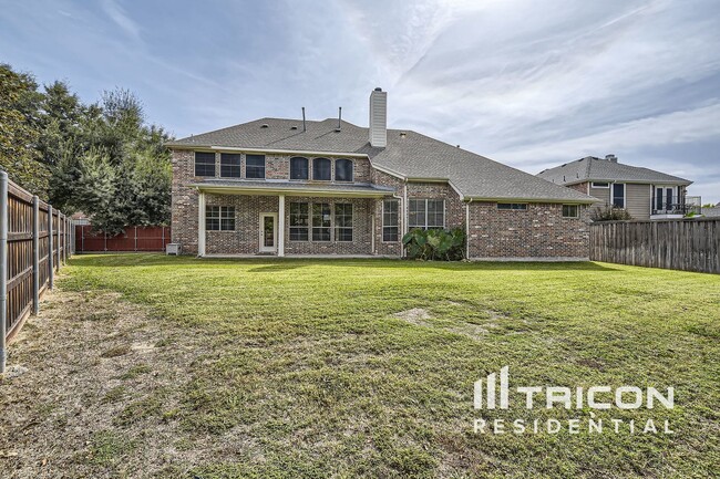 Building Photo - 3817 Basswood Ln
