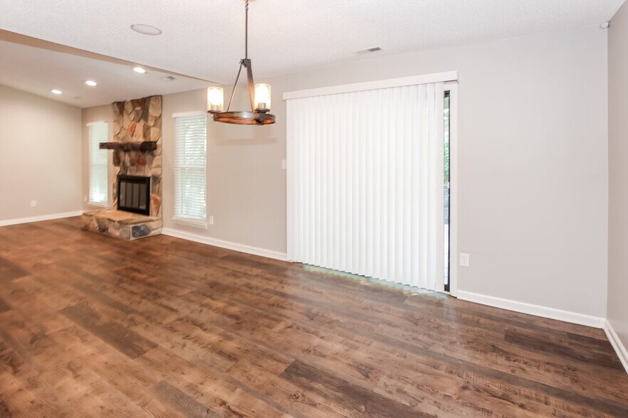 Building Photo - 11834 Post Ridge Ct