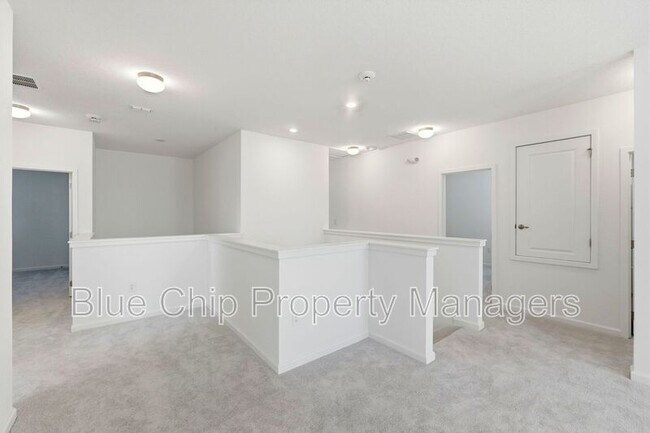 Building Photo - 211 Ballo Dr