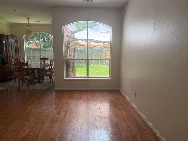 Building Photo - 15627 Rosewood Hill Ct