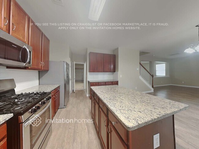 Building Photo - 134 Parkmont Way