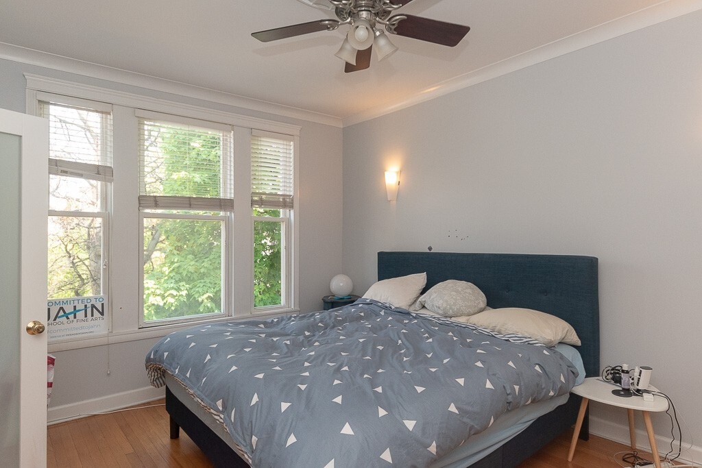 Building Photo - 3144 N Oakley Ave