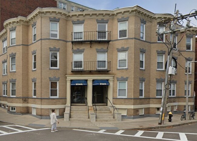 Building Photo - 1683 Commonwealth Ave