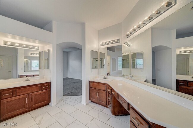 Building Photo - 6012 Prospector Trail
