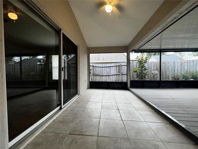 Building Photo - 2620 Regency Oak Ln