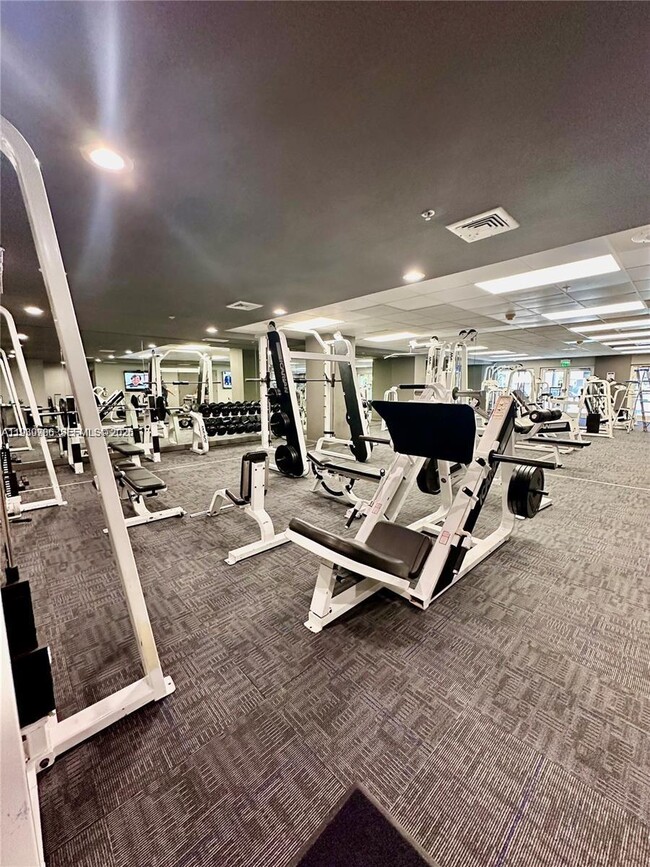 Building Photo - 185 SE 14th Terrace