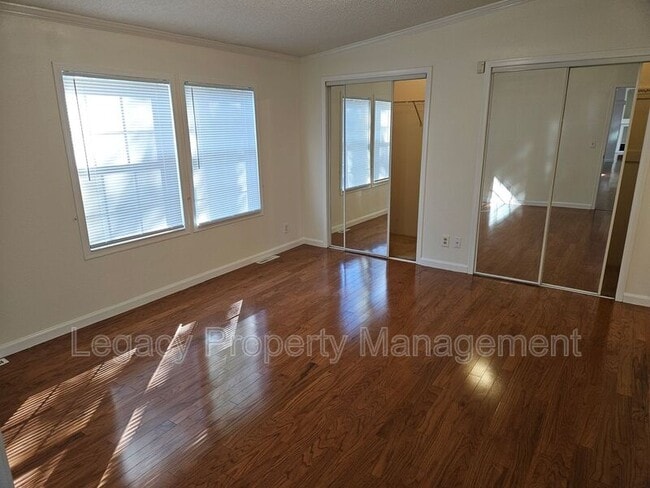 Building Photo - 104 Allen Ruffin Ave