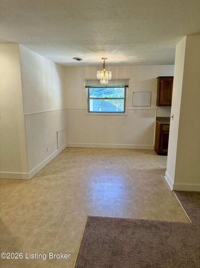 Building Photo - 4701 Palma Rd