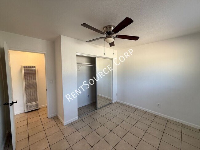 Building Photo - 4318 Ave L 2
