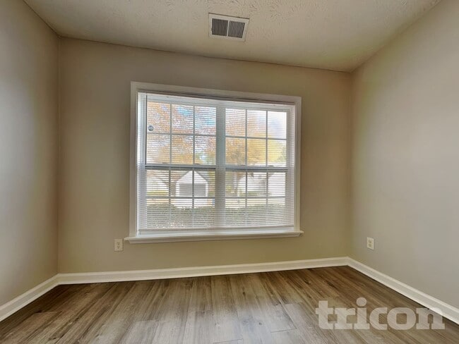 Building Photo - 7113 Boulder Pass