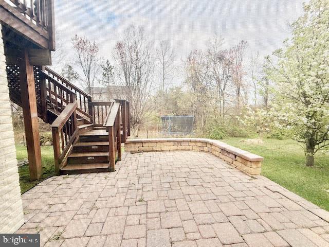 Building Photo - 10196 Breezeway Dr