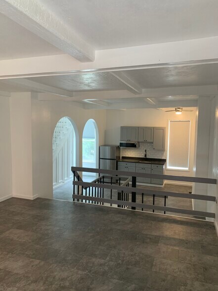 Building Photo - 39 Dilworth St