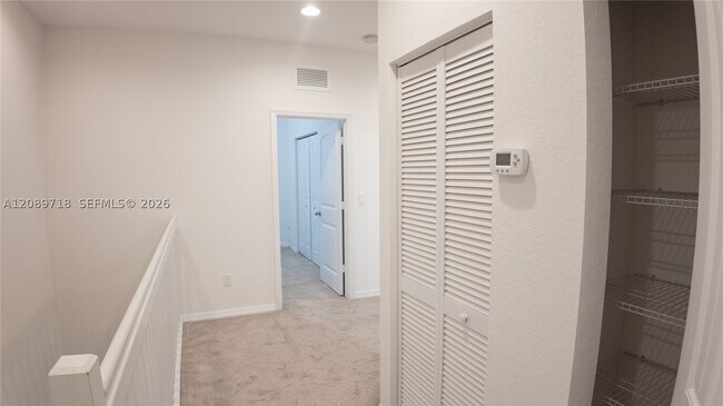 Building Photo - 1042 NW 33rd St