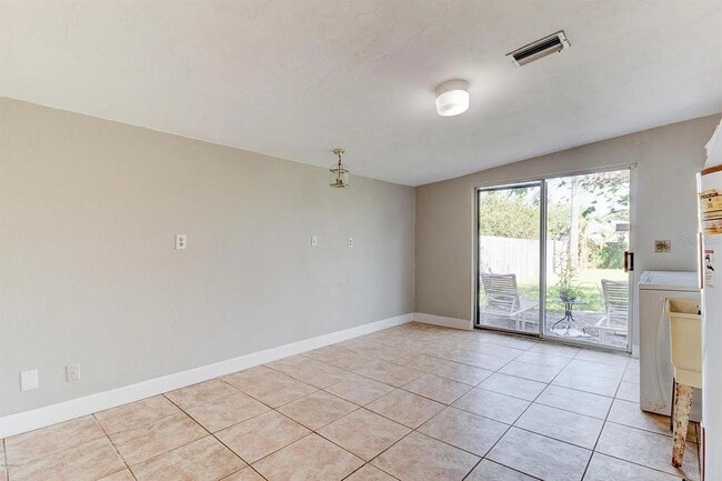 Building Photo - 331 Williams Ave