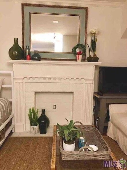 Building Photo - 1601 Letitia St