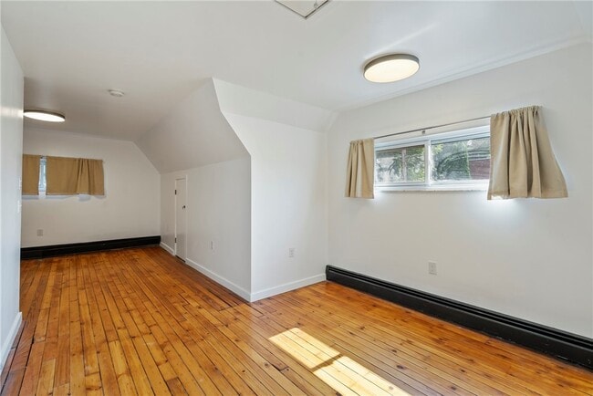 Building Photo - 6026 Sawyer St