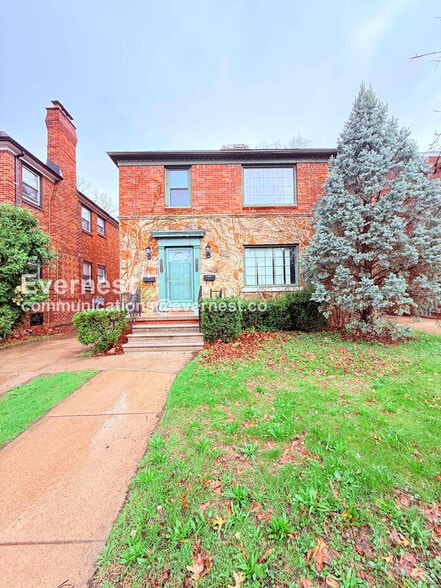 Building Photo - 20129 Stratford Rd