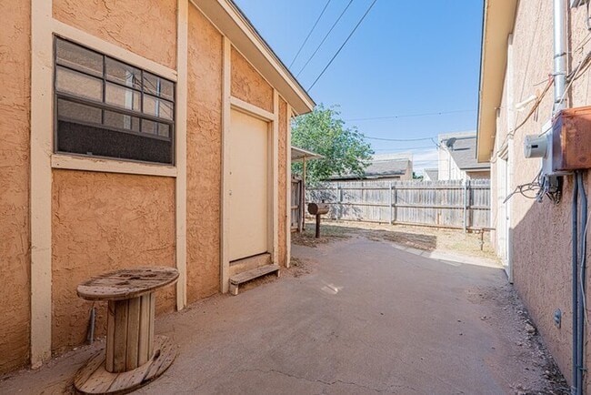 Building Photo - 4503 Fairgate Dr