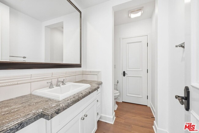 Building Photo - 13079 Bluff Creek Dr