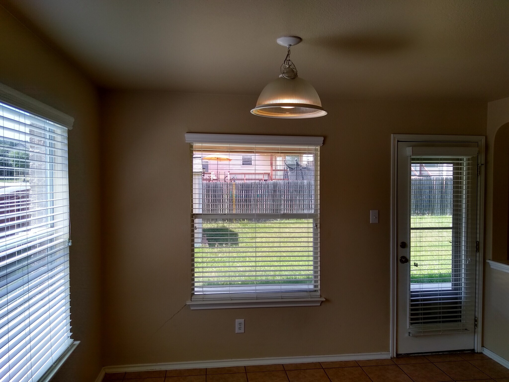 Dining Room (Pre-Remodel) - 10951 Mustang Spring