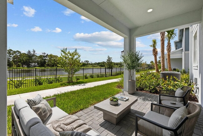 Building Photo - 4520 Longwood Lk Sq