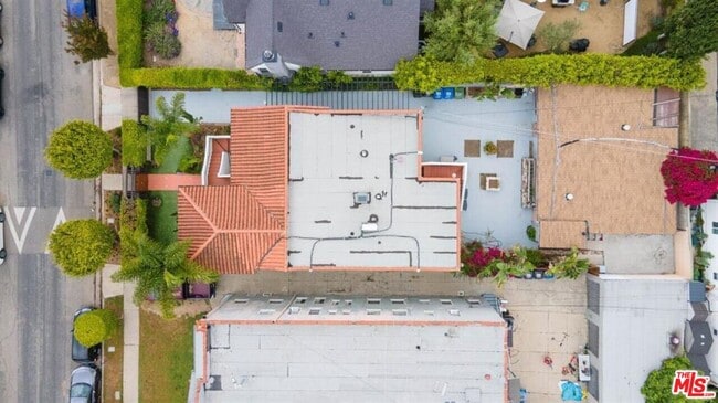 Building Photo - 1435 Ridgeley Dr