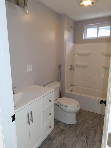 Building Photo - 314 Dartmouth St