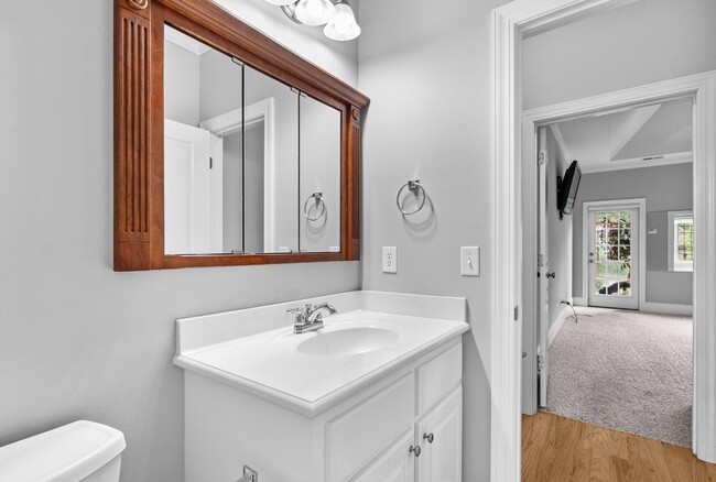 Building Photo - 519 Wild Hickory Ln