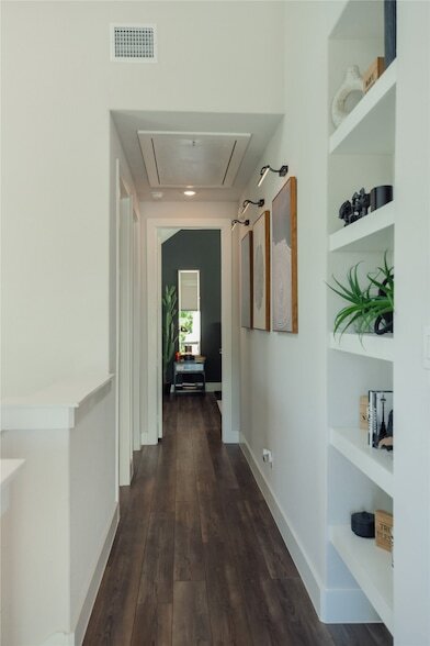 Building Photo - 1006 Barsotti Ct