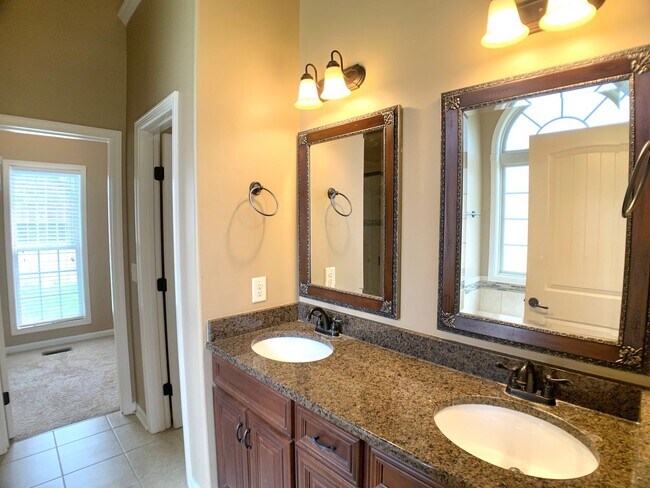 Building Photo - 2524 Remington Trce