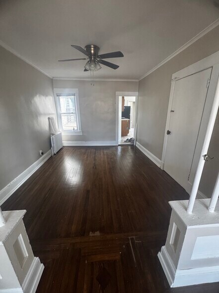 Building Photo - 208 Saint Marys Ave