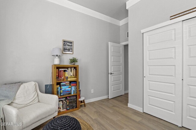 Building Photo - 2332 Tierra Delmonte Dr