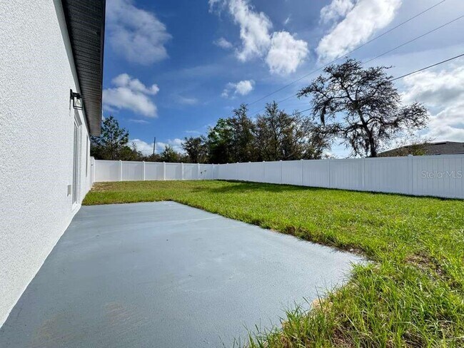 Building Photo - 3832 SW 157th Place Rd