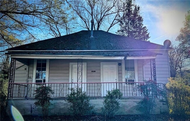 Building Photo - 3051 Wells St