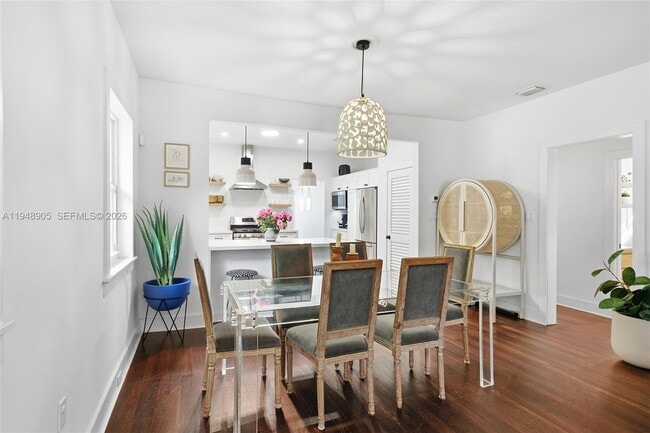 Building Photo - 71 NE 46th St