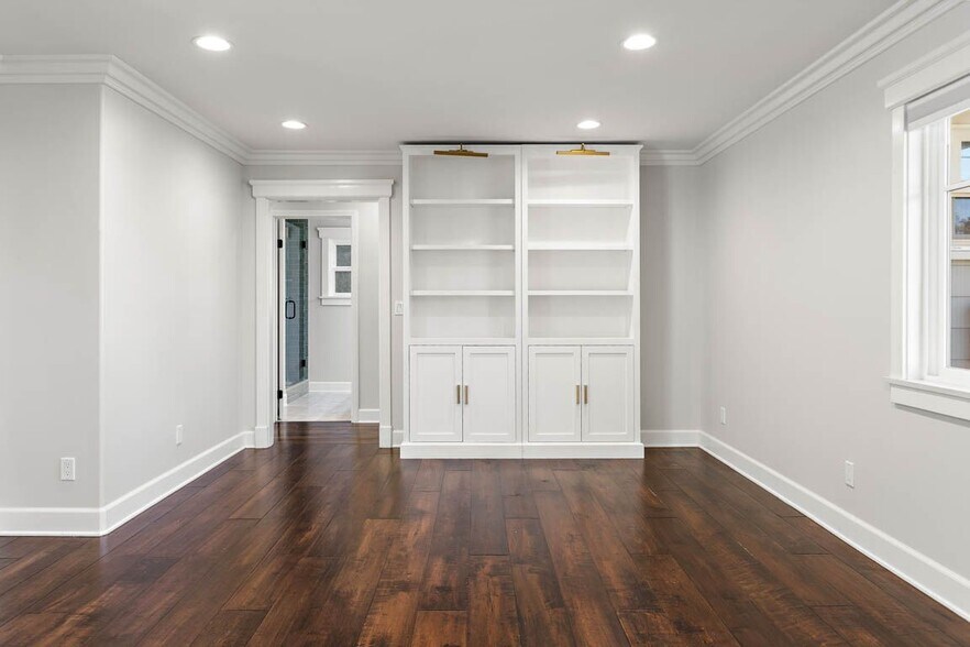 Building Photo - 103 S Worthy Dr