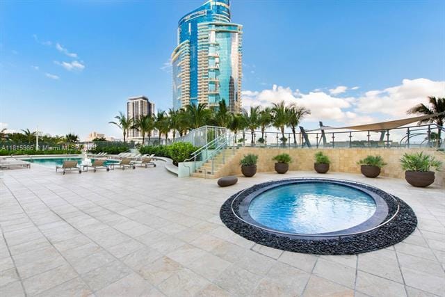 Building Photo - 900 Biscayne
