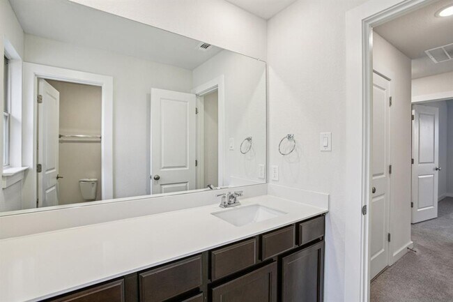 Building Photo - 8100 Copper Prairie Bend