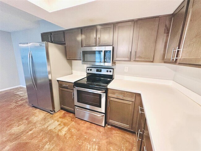 Building Photo - 3424 Willowrun Dr