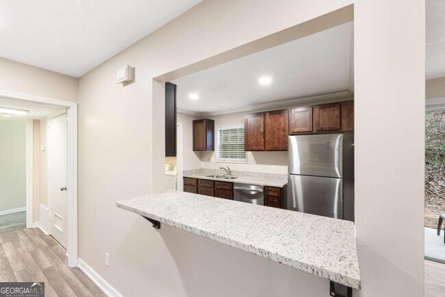 Building Photo - 103 Sterling Ct