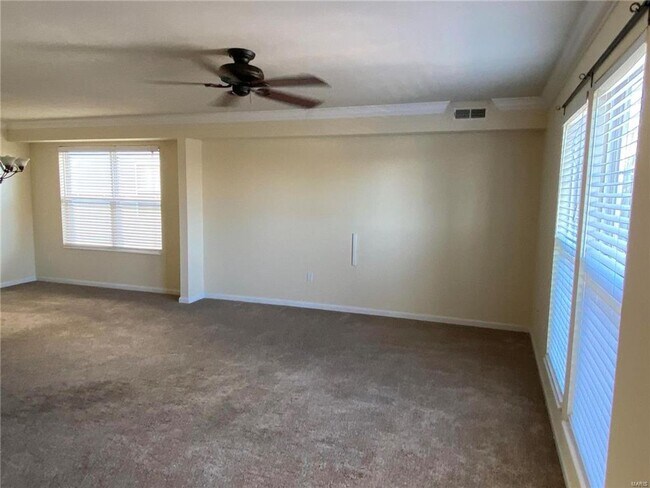 Building Photo - 3111 Capri Way